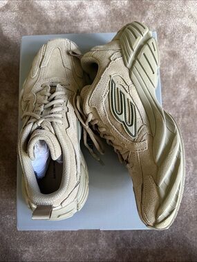Balenciaga BRAND NEW IN BOX Monday Suede Sneakers Size 39